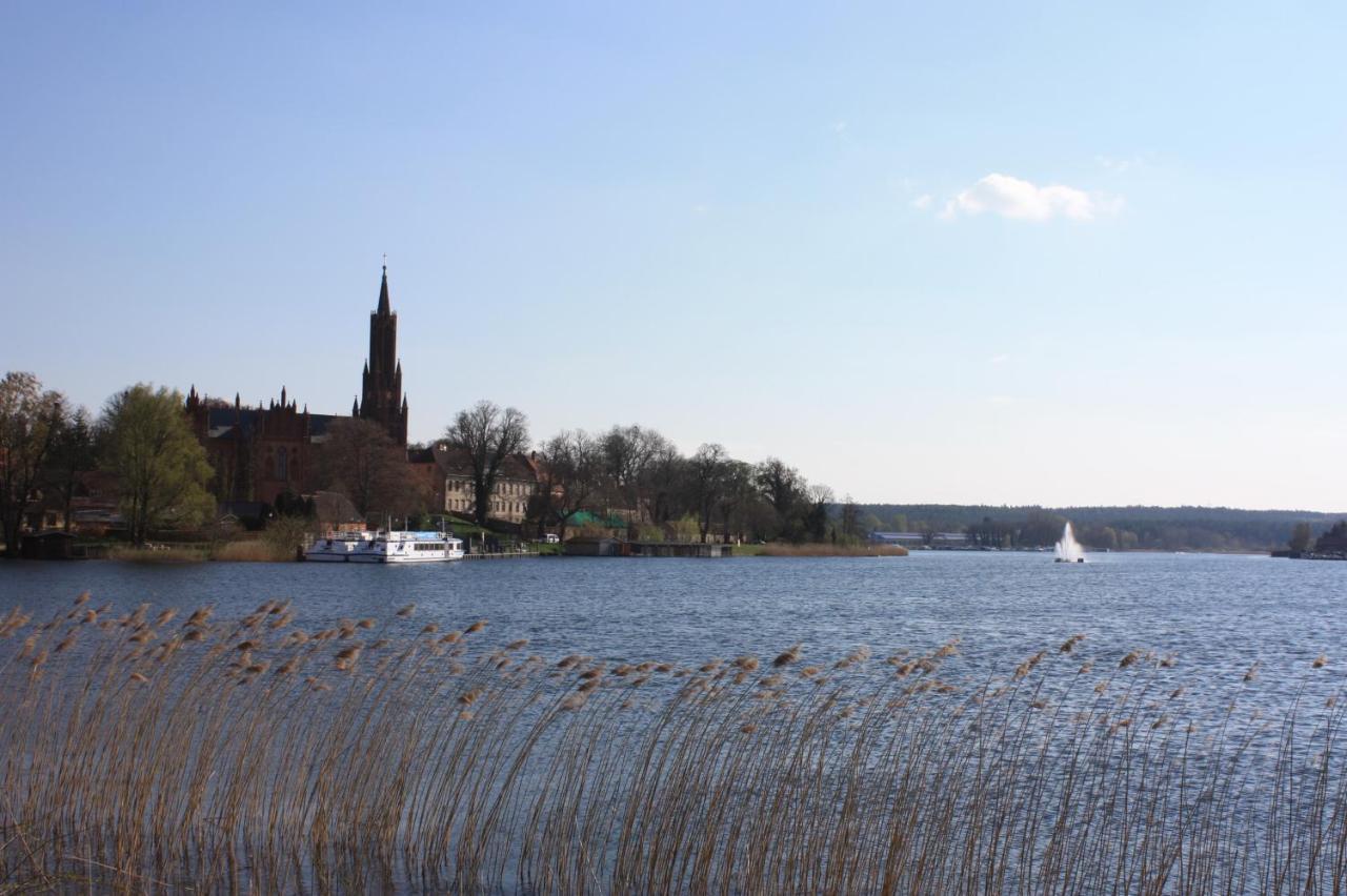 Ferienwohnungen Wassergrundstueck Malchow Malchow  Exteriör bild